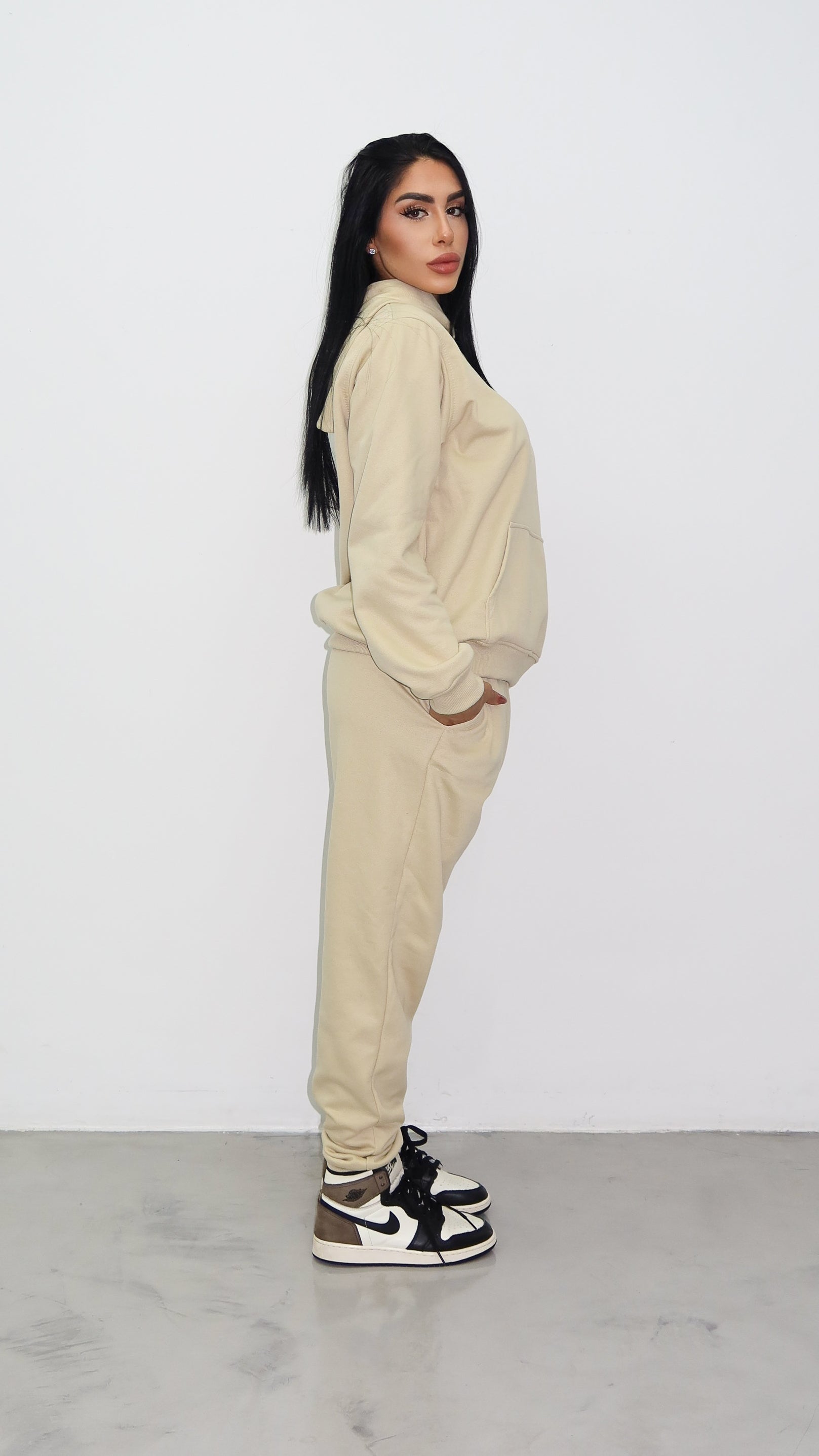 CALÇA MOLETOM URBAN CREME