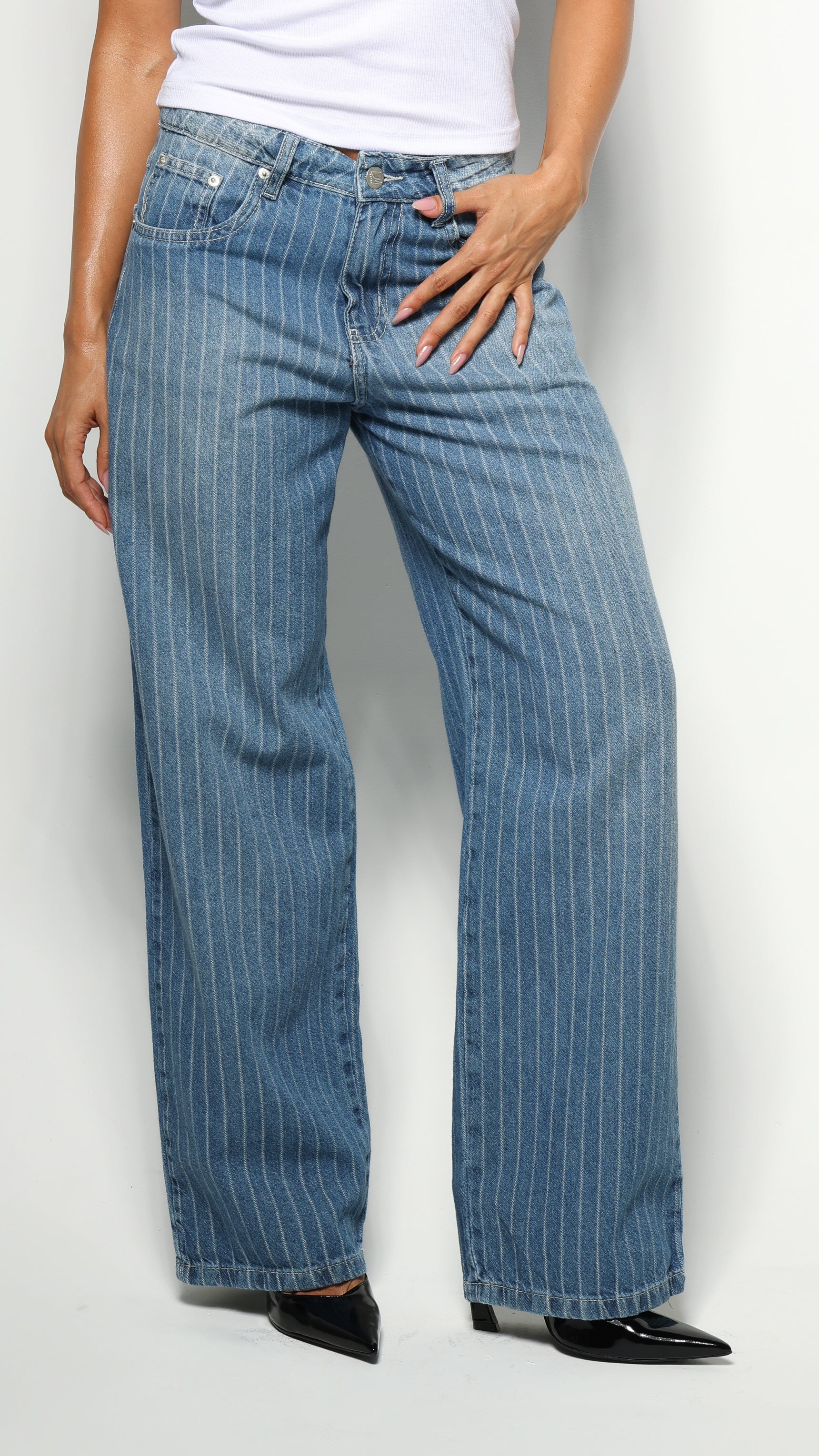 CALÇA JEANS OVERSIZED RISCA DE GIZ