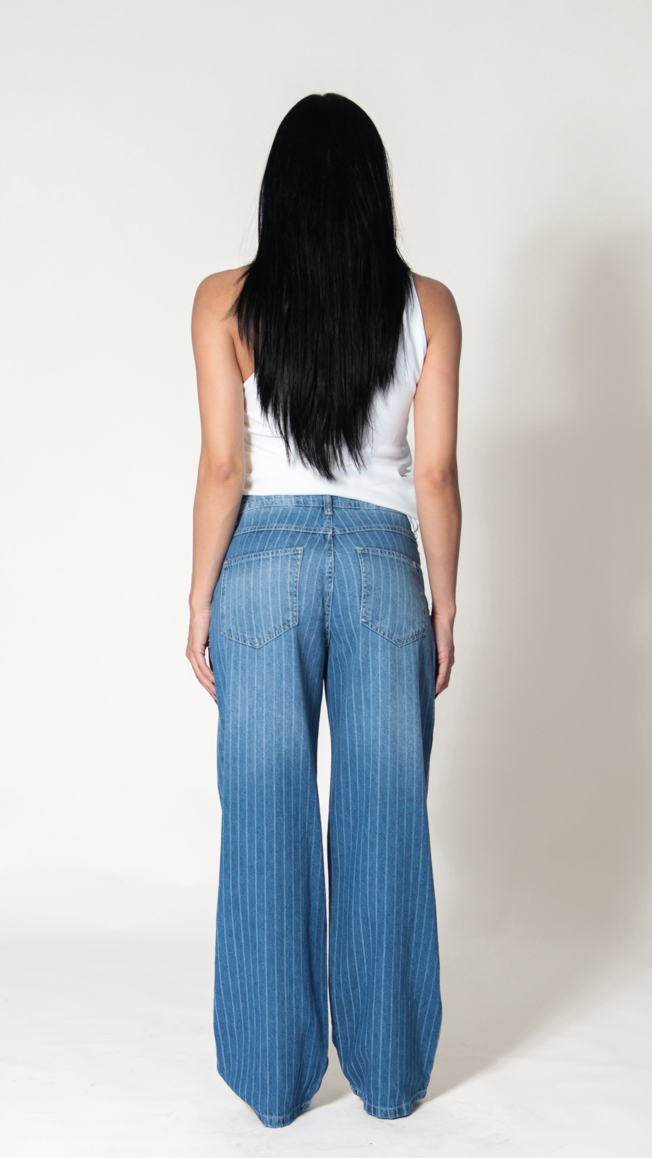 BLUSA ALFAIATARIA ONE SHOULDER OFF WHITE