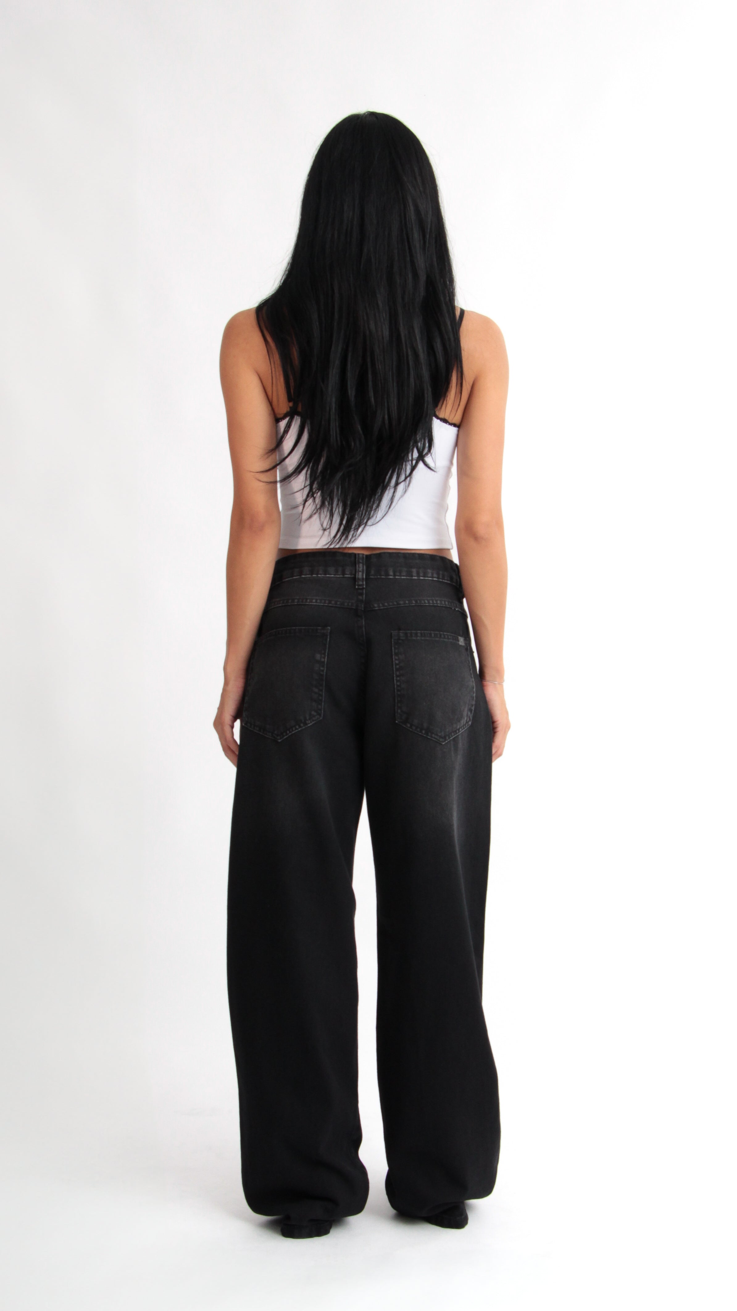 CALÇA JEANS OVERSIZED CARVÃO