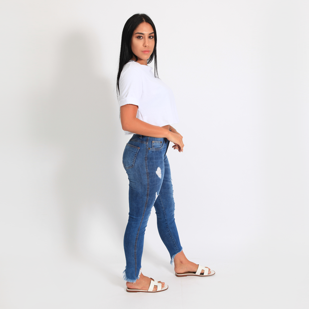 CALÇA JEANS CAPRI BARRA RECORTE