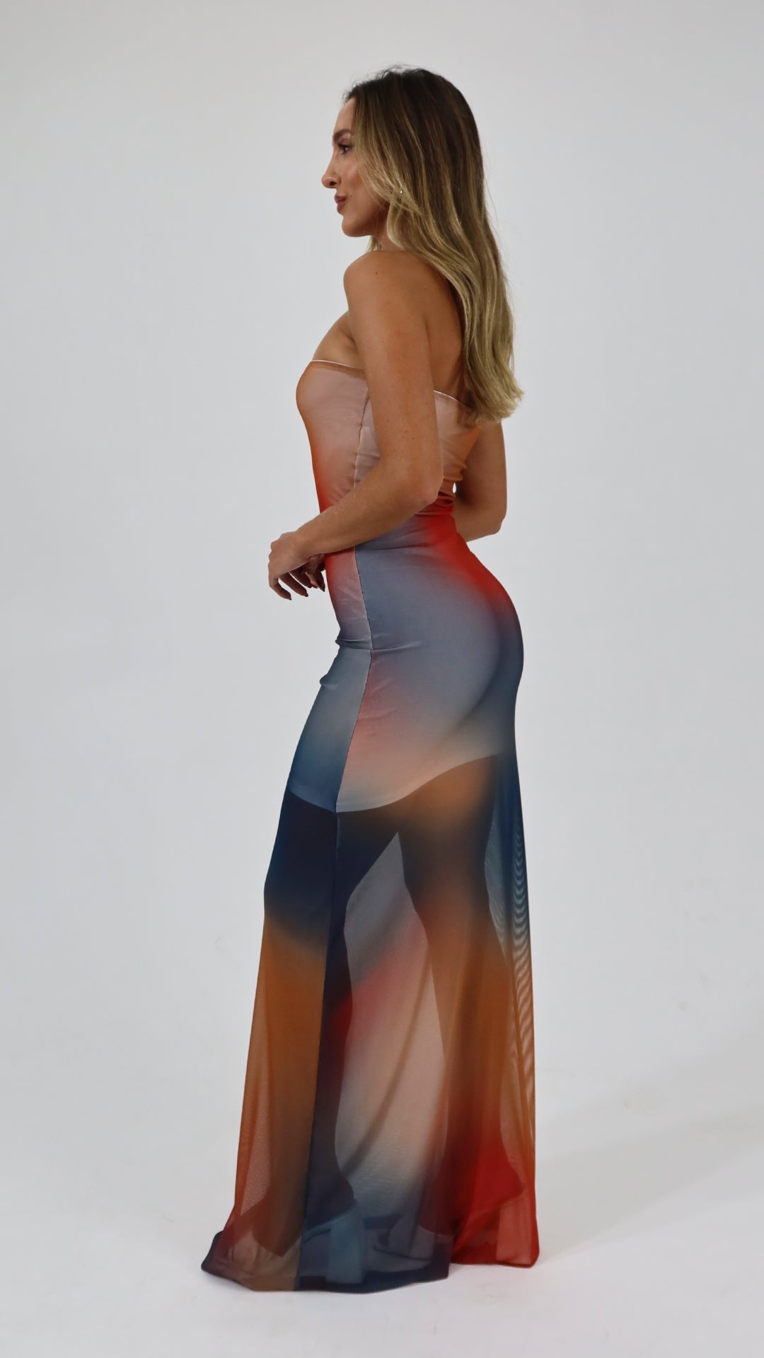 VESTIDO LONGO TULE ABSTRACT AZUL