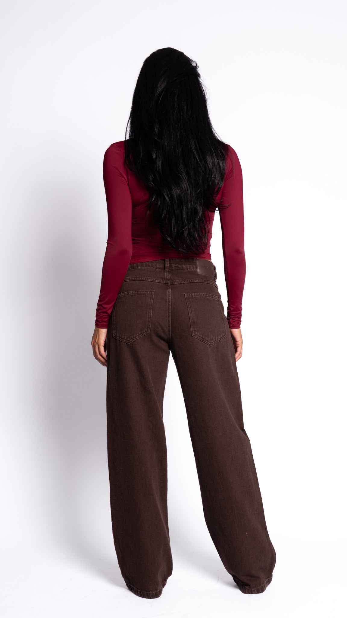 CALÇA JEANS OVERSIZED DARK ROSEWOOD