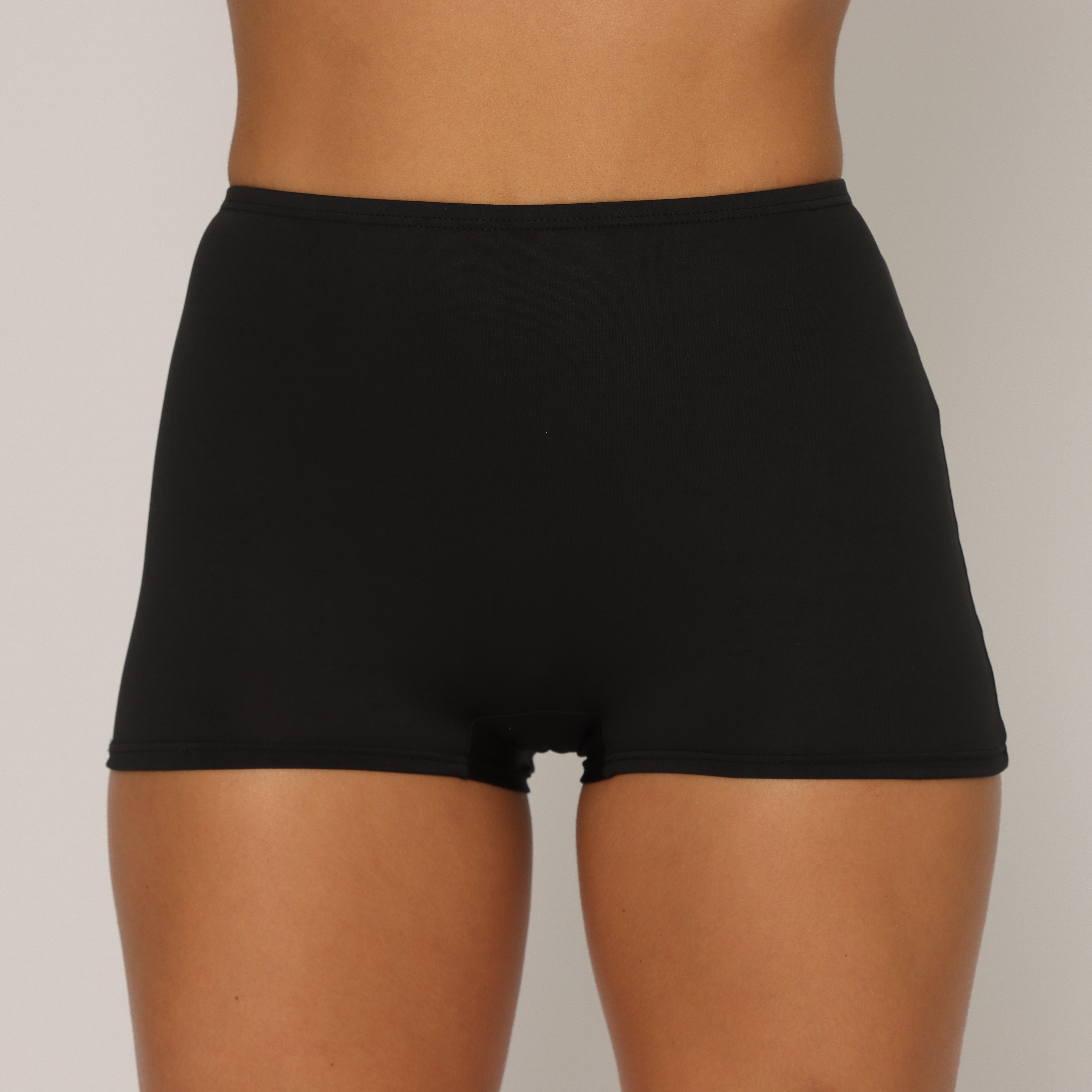 HOT PANT PRETO