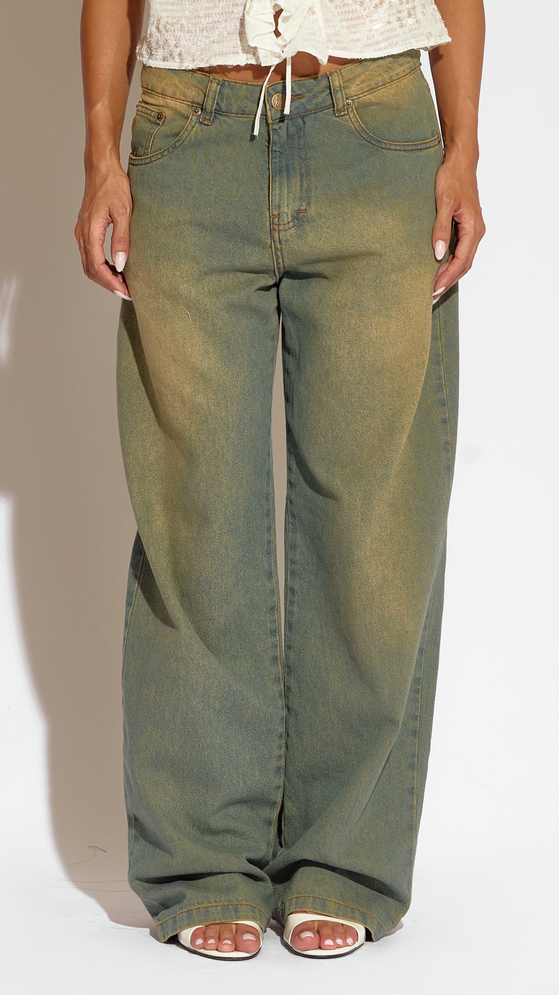 CALÇA JEANS OVERSIZED PISTACHIO