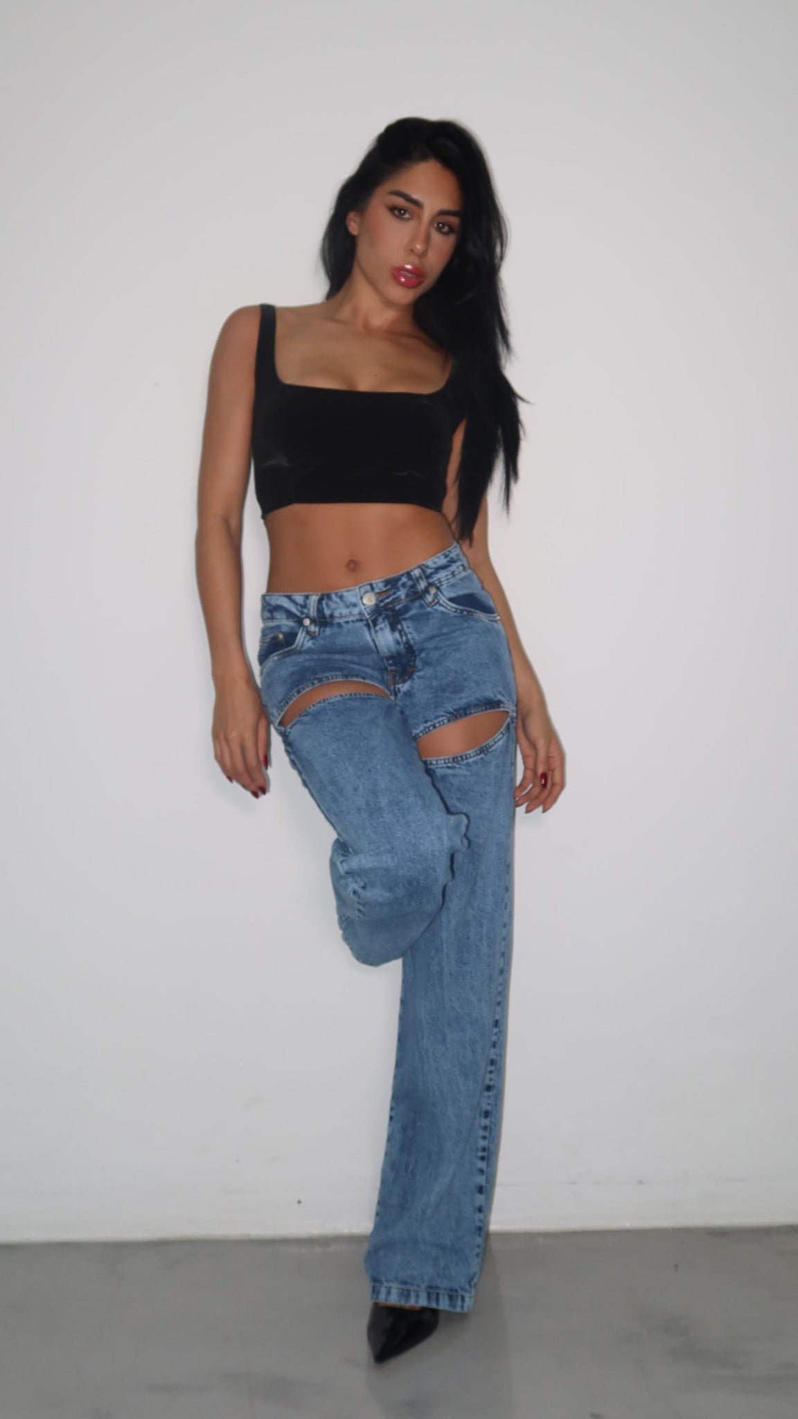 CALÇA JEANS CUT OUT