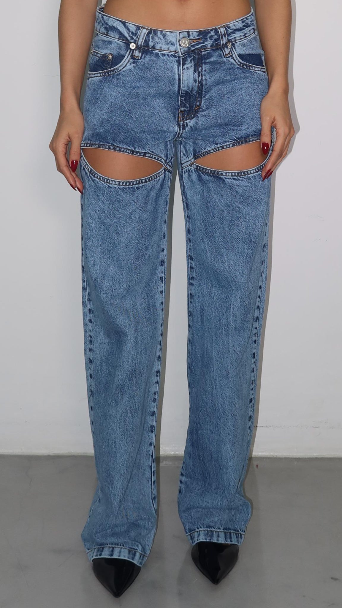 CALÇA JEANS CUT OUT